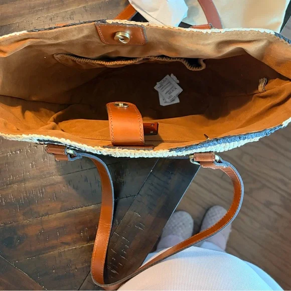 Patricia Nash Black and Tan Striped Tote - Picture 5 of 9